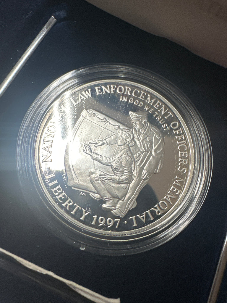 1997 Law Enforcement Commemorative Silver Dollar